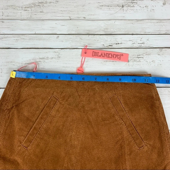 Blank NYC Suede Caramel Tan Brown Mini Skirt - Picture 6 of 8